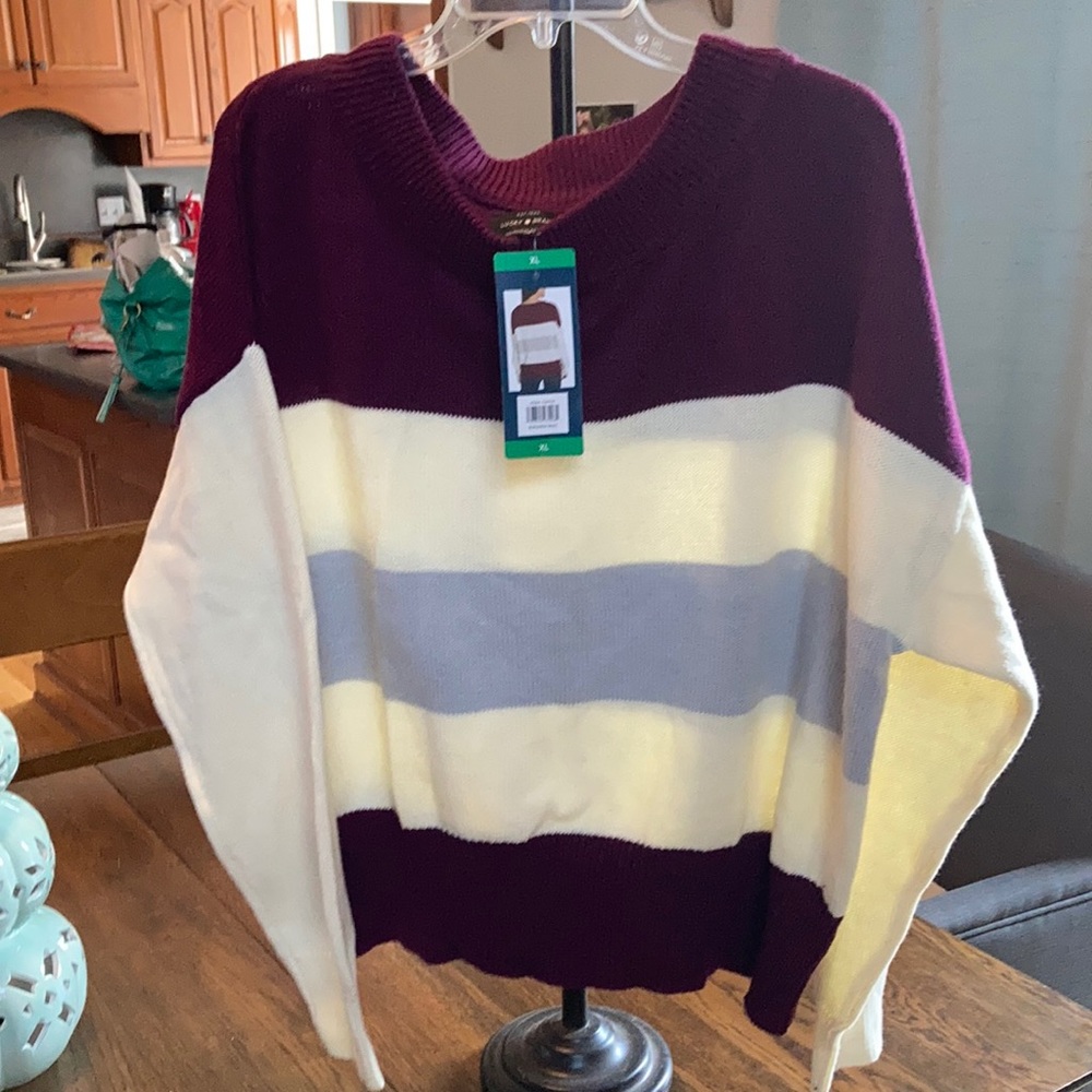 Tri-color sweater